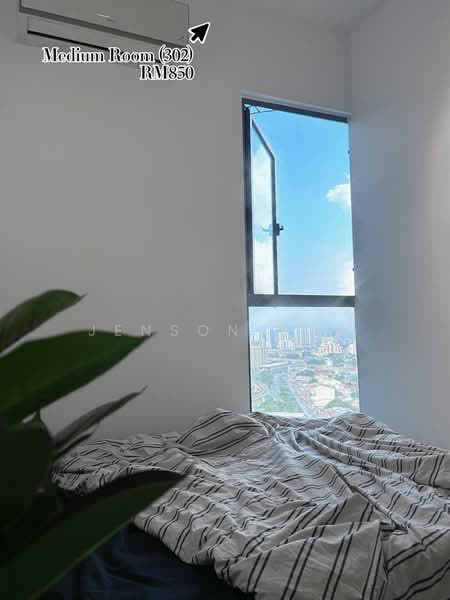 Service Residence for Rent at Suite Enesta - Jenson Low - Bedroom - PropertyGuru.com.my