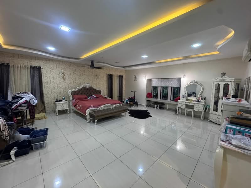 Rumah Banglo untuk Dijual di Kempas Baru (Johor Bahru) - UMAIR ZANIL - Bedroom - PropertyGuru.com.my