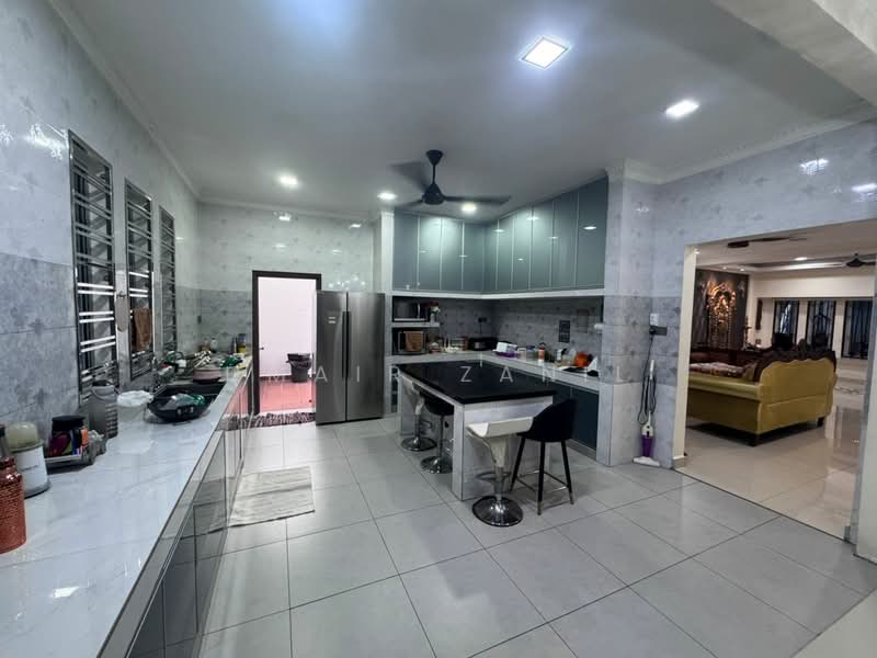 Rumah Banglo untuk Dijual di Kempas Baru (Johor Bahru) - UMAIR ZANIL - Kitchen - PropertyGuru.com.my