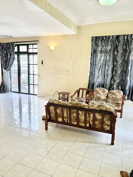 Rumah Berkembar untuk Dijual di Bandar Tasek Mutiara (Simpang Ampat) - Shirley Ong - Living Room - PropertyGuru.com.my