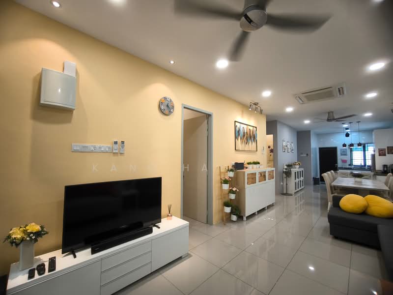 1-storey Terraced House for Sale in Kuala Klawang (Negeri Sembilan) - Kang Hai Tee - Living Room - PropertyGuru.com.my