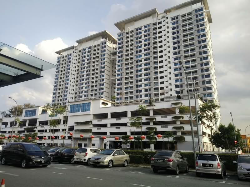 Servis Apartment untuk Disewa di Sky Gardens Residences - Lucas Lee - Exterior - PropertyGuru.com.my