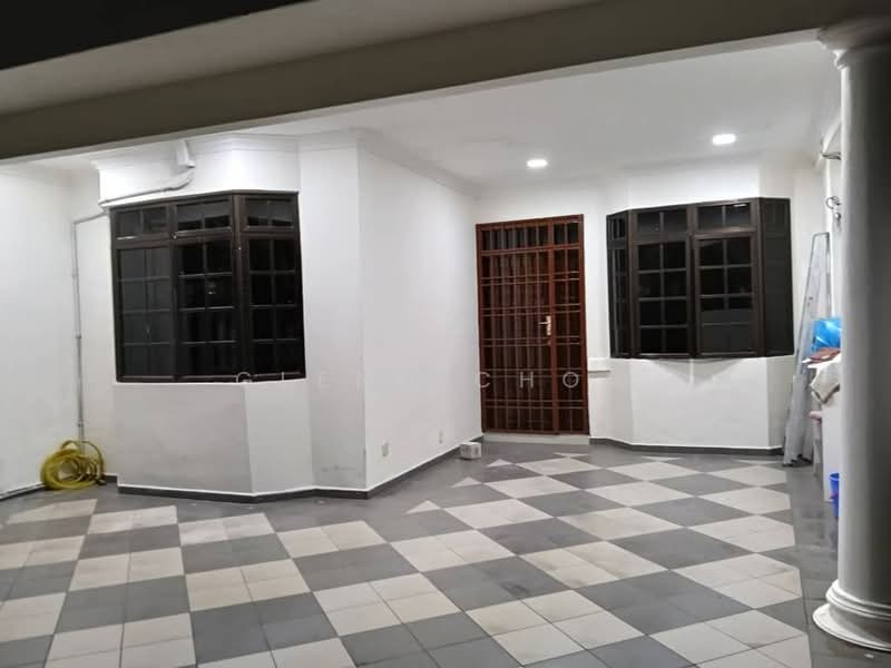 1-storey Terraced House for Rent in Taman Pelangi (Johor Bahru) - Glenn Chow - Interior - PropertyGuru.com.my