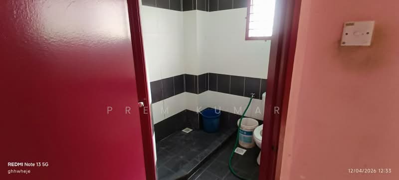 Rumah Teres 2 Tingkat untuk Dijual di Selayang (Batu Caves) - Prem Kumar - Bathroom - PropertyGuru.com.my