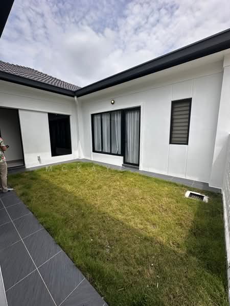 1-storey Terraced House for Rent in Shah Alam (Selangor) - MckayC TEH - Exterior - PropertyGuru.com.my