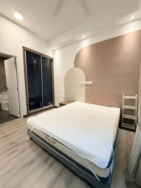 Servis Apartment untuk Disewa di Cubic Botanical - Khew Zi Xian - Bedroom - PropertyGuru.com.my
