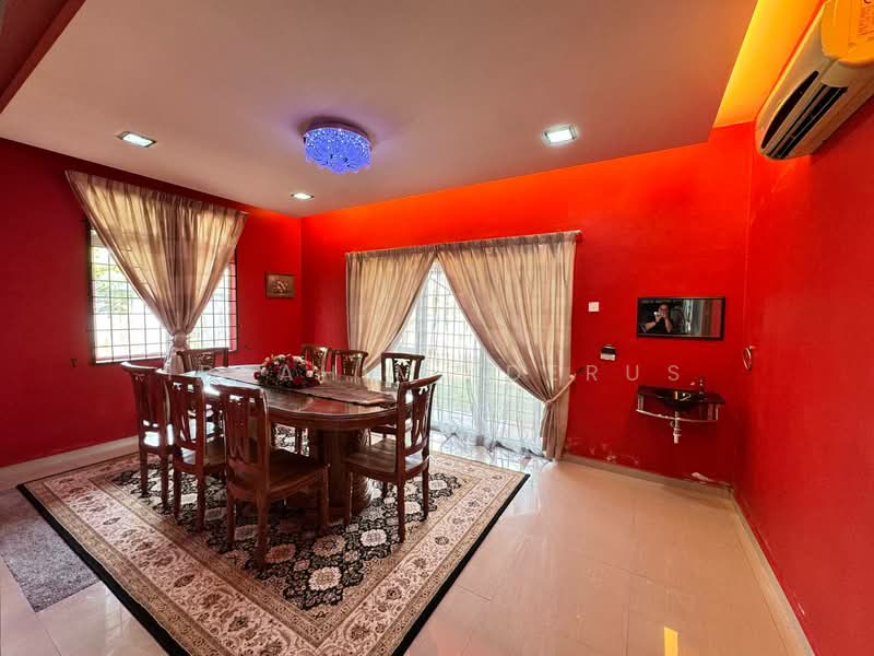 Bungalow for Sale in Bukit Beruntung (Selangor) - Ibrahim Iderus - Dining Room - PropertyGuru.com.my
