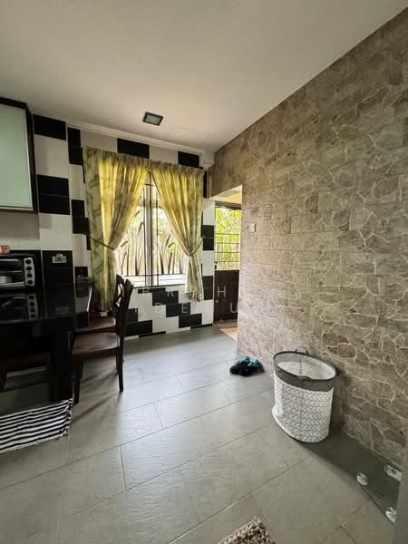 Bungalow for Sale in Bukit Beruntung (Selangor) - Ibrahim Iderus - Kitchen - PropertyGuru.com.my