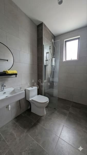 Rumah Teres 2 Tingkat untuk Dijual di Setia Safiro (Cyberjaya) - Aqil Kamal - Bathroom - PropertyGuru.com.my