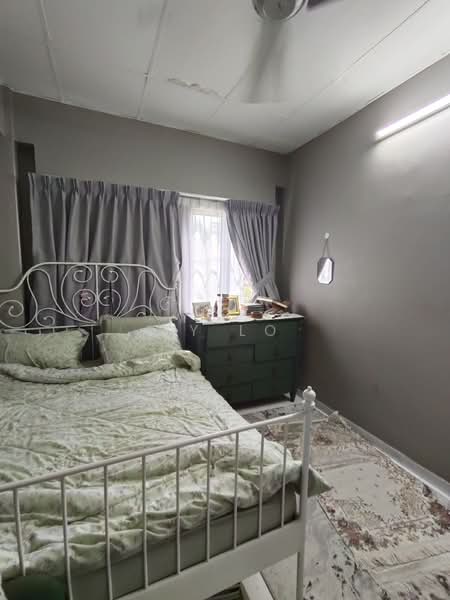 Condominium for Sale at Pantai HillPark 1 - YY Lo - Bedroom - PropertyGuru.com.my