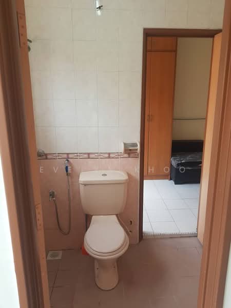 2-storey Terraced House for Sale in Seksyen U9 (Shah Alam) - Evelyn Khoo - Bathroom - PropertyGuru.com.my