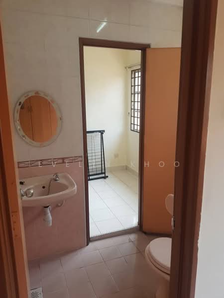2-storey Terraced House for Sale in Seksyen U9 (Shah Alam) - Evelyn Khoo - Bathroom - PropertyGuru.com.my