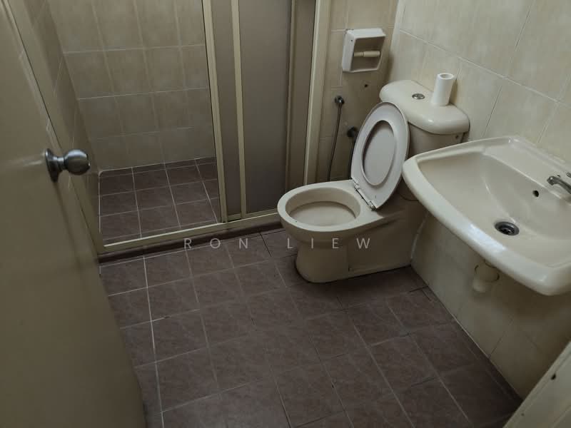 Condominium for Rent at Angkasa Impian 2 - Ron Liew - Bathroom - PropertyGuru.com.my
