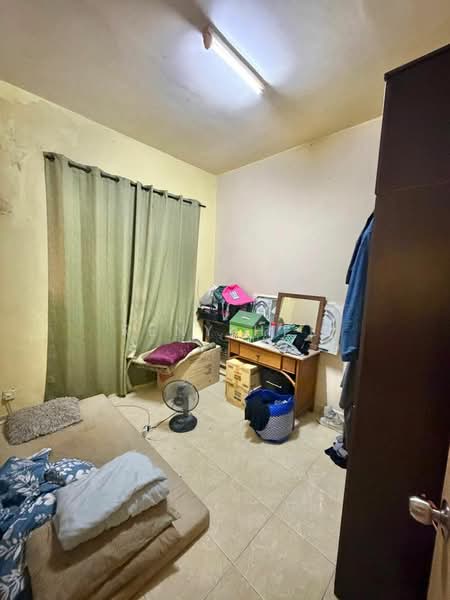 Rumah Teres untuk Dijual di Taman Desa Tebrau (Tebrau) - Reny Hee - Bedroom - PropertyGuru.com.my