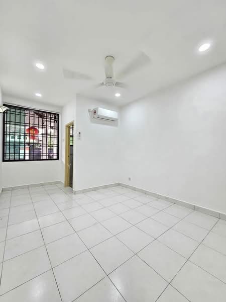 1.5-storey Terraced House for Sale in Johor Bahru (Johor) - Lydia Wee - Interior - PropertyGuru.com.my