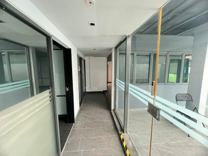 Commercial Bungalow for Rent in Taman U Thant (Ampang) - Tinesh Naidu - Corridor - PropertyGuru.com.my