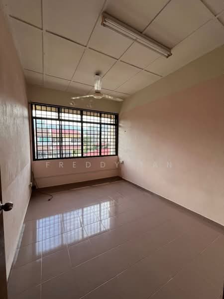 Semi-Detached House for Sale in Sungai Ara (Penang) - Freddy Tan - PropertyGuru.com.my