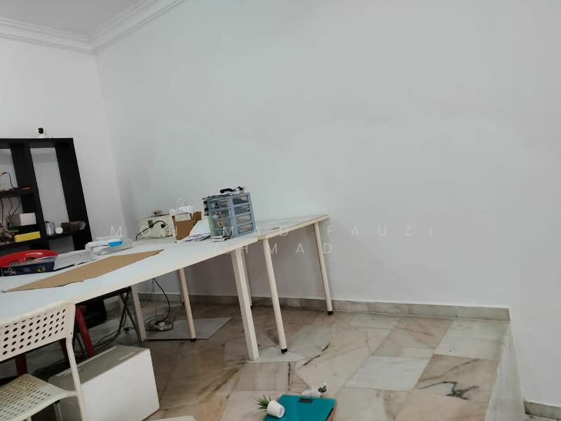 Rumah Teres untuk Dijual di Bandar Sungai Long (Selangor) - Mohamad Fauzi Ahmad - Study - PropertyGuru.com.my