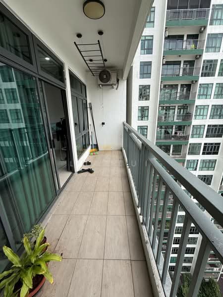 Service Residence for Sale at 8Scape Residence @ Sutera - Lui Lui - Balcony - PropertyGuru.com.my