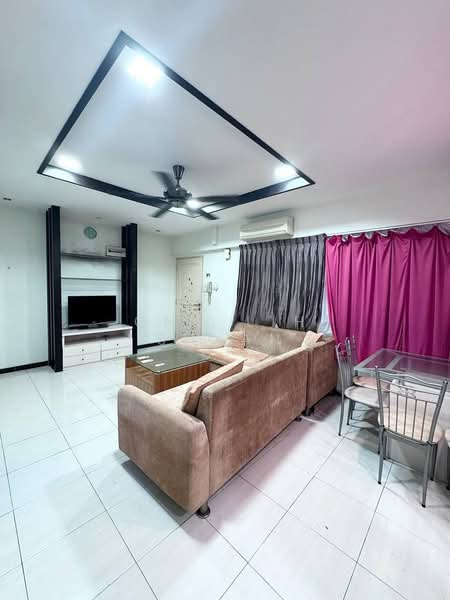 Service Residence for Rent at The Embassy (Bangunan Duta Impian) - Ong Lih Shyan - Living Room - PropertyGuru.com.my
