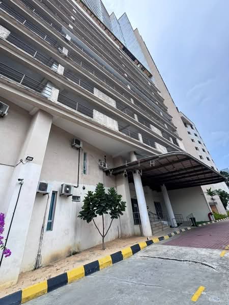 Service Residence for Rent at The Embassy (Bangunan Duta Impian) - Ong Lih Shyan - Exterior - PropertyGuru.com.my