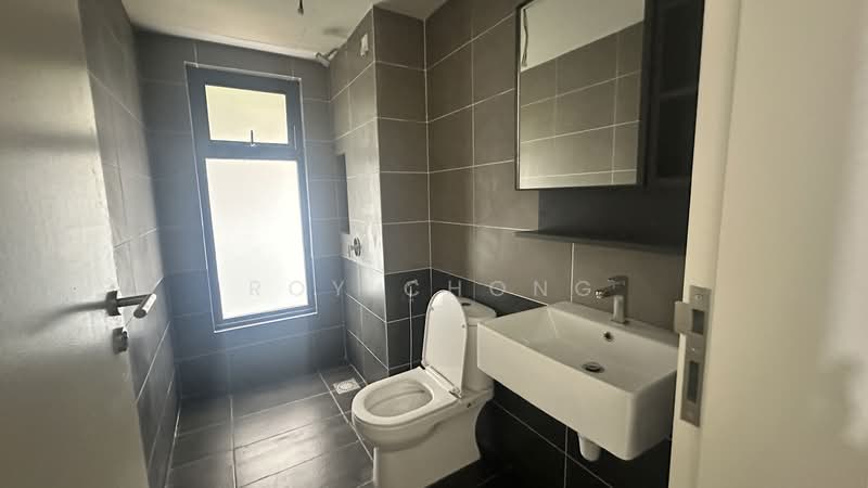 Servis Apartment untuk Dijual di D'Clover Residences - Roy Chong - PropertyGuru.com.my