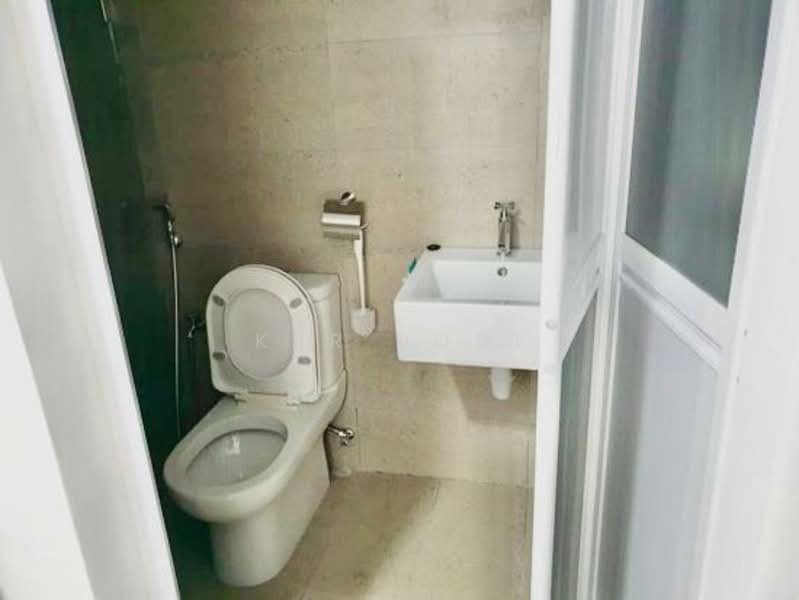 Service Residence for Rent at Kenwingston Square Garden - Kar Hooi - Bathroom - PropertyGuru.com.my