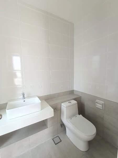 2-storey Terraced House for Rent in Semenyih (Selangor) - TOMMY CHIENG - Bathroom - PropertyGuru.com.my
