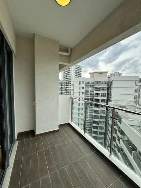 Condominium for Rent at Bay Point @ Country Garden Danga Bay - Corine YG - Balcony - PropertyGuru.com.my