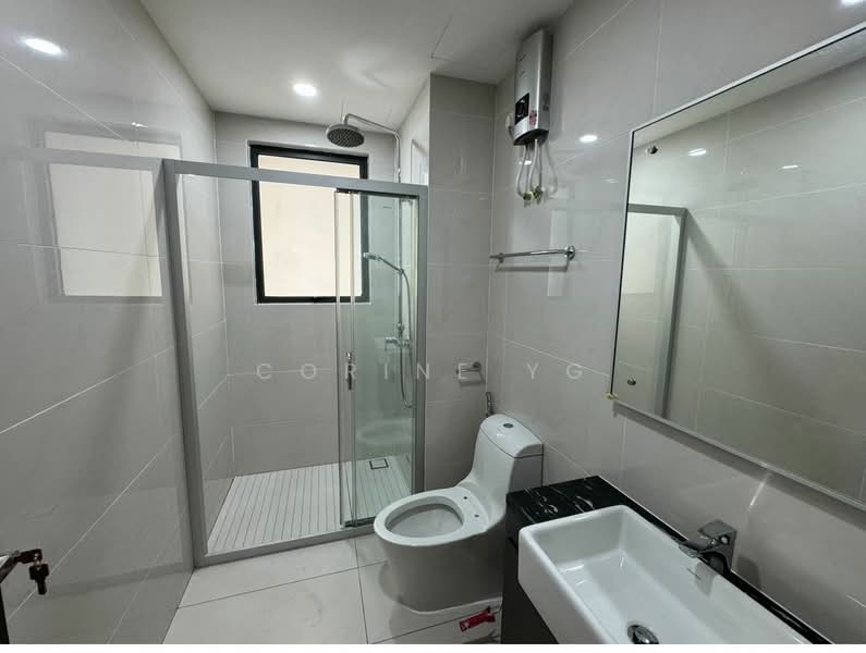 Condominium for Rent at Bay Point @ Country Garden Danga Bay - Corine YG - Bathroom - PropertyGuru.com.my