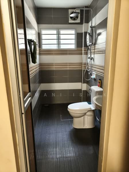 2-storey Terraced House for Sale in Bandar Bukit Puchong 2 (Puchong) - Zamani Ishak - Bathroom - PropertyGuru.com.my