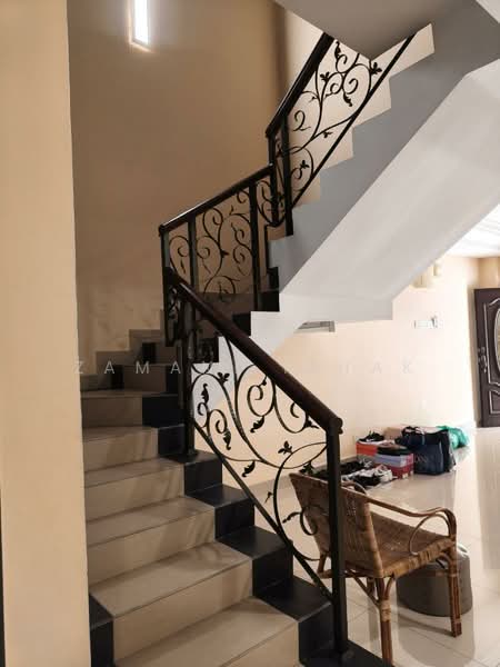 2-storey Terraced House for Sale in Bandar Bukit Puchong 2 (Puchong) - Zamani Ishak - Interior - PropertyGuru.com.my