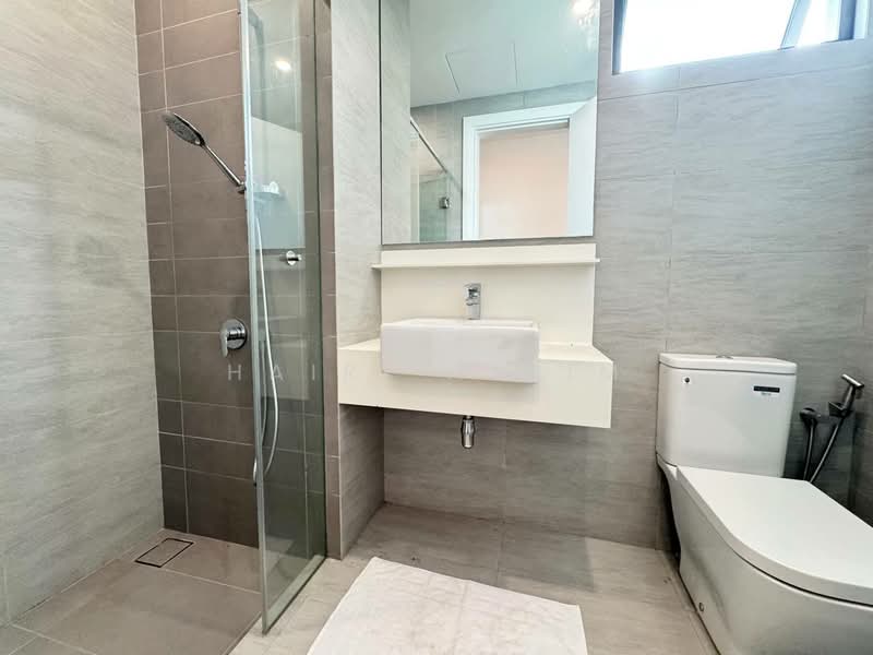 Rumah Berkembar untuk Dijual di Cyberjaya (Selangor) - Hairi Halim - Bathroom - PropertyGuru.com.my