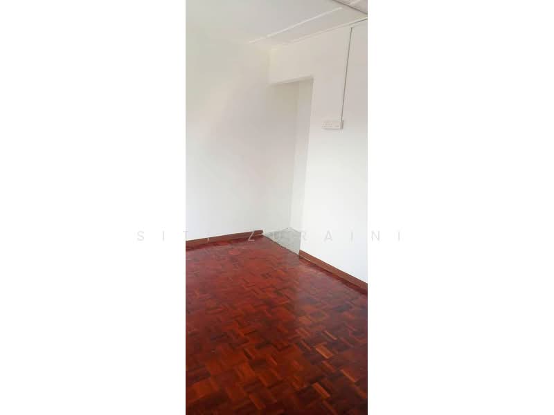 2-storey Terraced House for Rent in Taman Castlefield (Sri Petaling) - Siti Zuraini - Interior - PropertyGuru.com.my