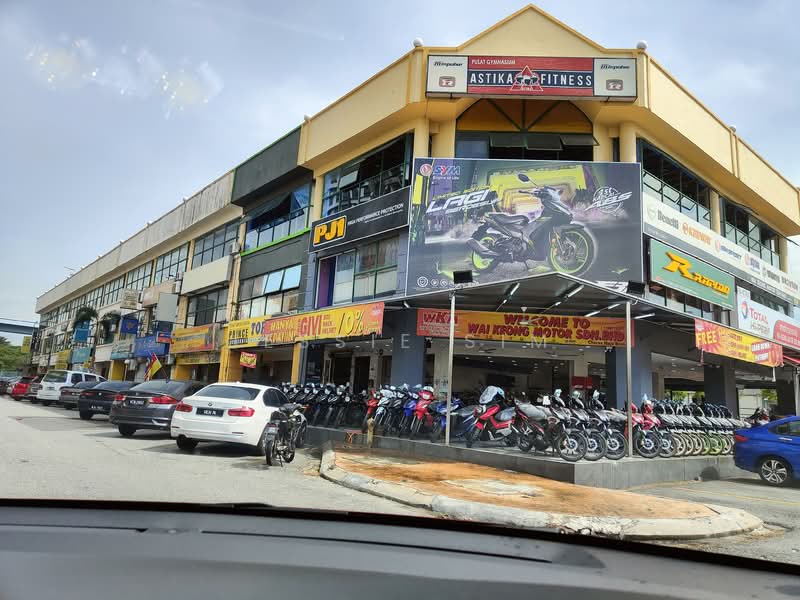 Shop for Rent in Batu 11 (Cheras) - Jessie Sim - Exterior - PropertyGuru.com.my