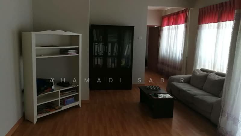 2-storey Terraced House for Sale in Denai Alam (Shah Alam) - Ahamadi Sabir - Living Room - PropertyGuru.com.my
