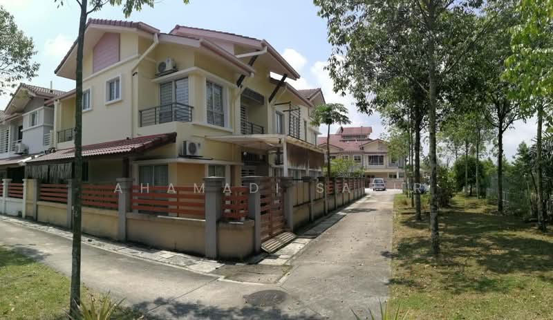 2-storey Terraced House for Sale in Denai Alam (Shah Alam) - Ahamadi Sabir - Exterior - PropertyGuru.com.my