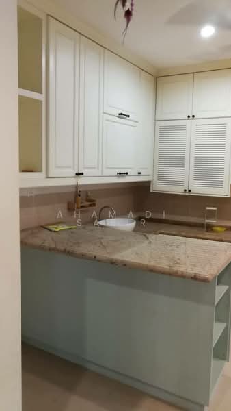 2-storey Terraced House for Sale in Denai Alam (Shah Alam) - Ahamadi Sabir - Kitchen - PropertyGuru.com.my