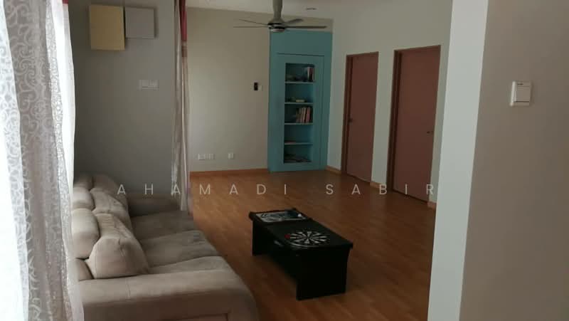 2-storey Terraced House for Sale in Denai Alam (Shah Alam) - Ahamadi Sabir - Living Room - PropertyGuru.com.my