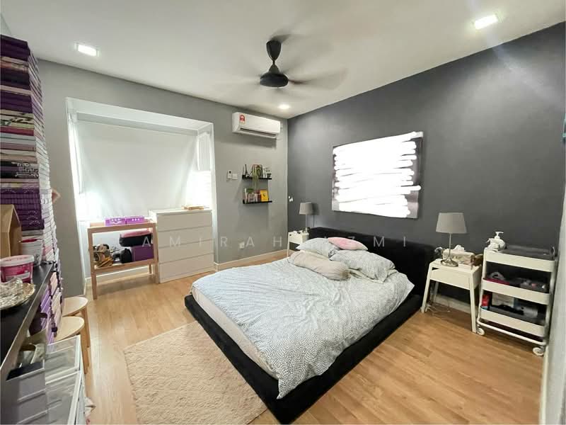 2-storey Terraced House for Sale in Bukit Jelutong (Shah Alam) - Amirah Azmi - Bedroom - PropertyGuru.com.my