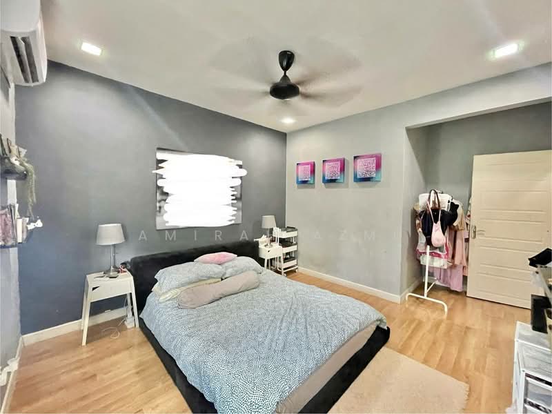 2-storey Terraced House for Sale in Bukit Jelutong (Shah Alam) - Amirah Azmi - PropertyGuru.com.my