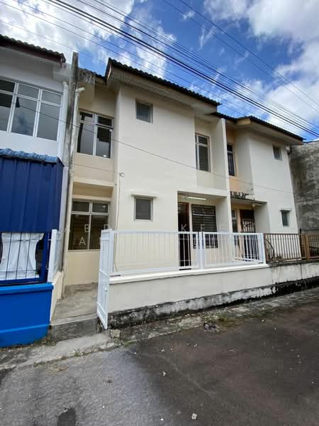 2-storey Terraced House for Sale in Johor Bahru (Johor) - Abd Hakeem Abd Jalil - Exterior - PropertyGuru.com.my
