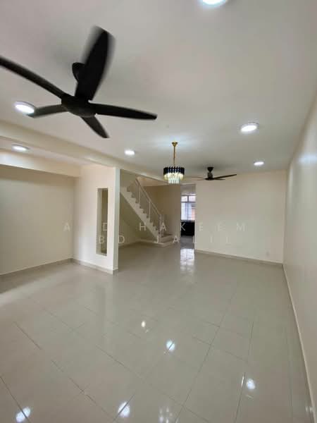 2-storey Terraced House for Sale in Johor Bahru (Johor) - Abd Hakeem Abd Jalil - Living Room - PropertyGuru.com.my