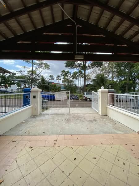 2-storey Terraced House for Sale in Johor Bahru (Johor) - Abd Hakeem Abd Jalil - Exterior - PropertyGuru.com.my