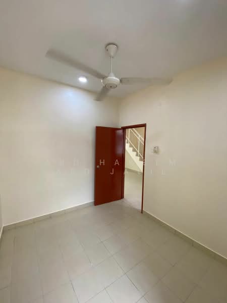 2-storey Terraced House for Sale in Johor Bahru (Johor) - Abd Hakeem Abd Jalil - Interior - PropertyGuru.com.my