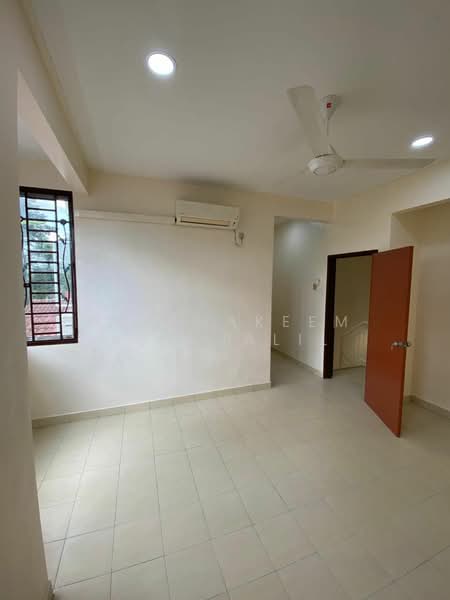 2-storey Terraced House for Sale in Johor Bahru (Johor) - Abd Hakeem Abd Jalil - Interior - PropertyGuru.com.my
