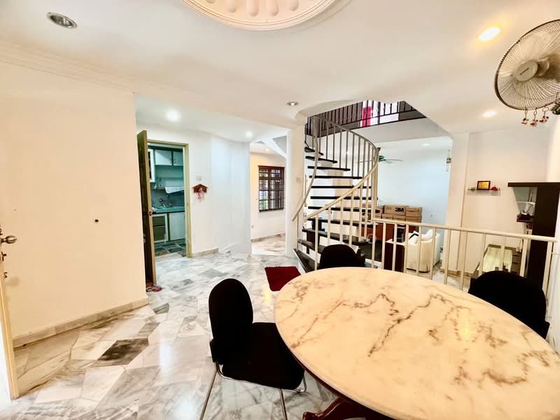 Rumah Teres 3 Tingkat untuk Dijual di Taman Tampoi Utama (Johor Bahru) - Simpson Poh - Kitchen - PropertyGuru.com.my