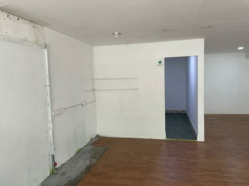 Kedai untuk Disewa di Taman Tampoi Indah (Tampoi) - Bee Bee - PropertyGuru.com.my