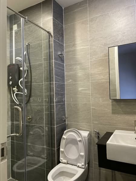 Semi-Detached House for Rent in Taman Sutera Utama (Skudai) - Suimei Lee - Bathroom - PropertyGuru.com.my