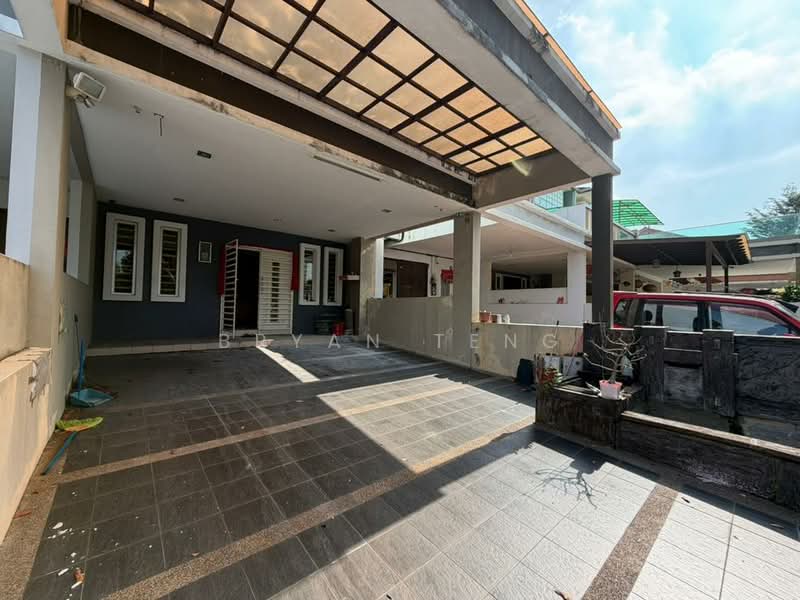 3-storey Terraced House for Sale in Relau (Sungai Ara) - Bryan Teng - PropertyGuru.com.my